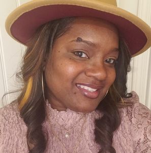 Meet your Posher, Tracye